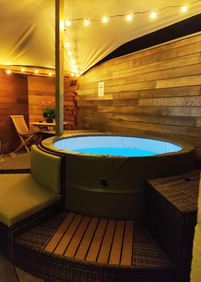 Gite A L'Ombre Du Clocher Avec Jacuzzi Et Sauna Privatifsセル エクステリア 写真